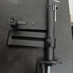 モニターアームの画像