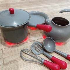 光って音が鳴るおままごとグッズの画像