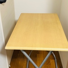 【幅80センチ】折りたたみ机の画像