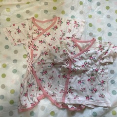 ベビー肌着　　いちご、花柄の画像