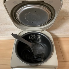 炊飯ジャー　タイガーの画像