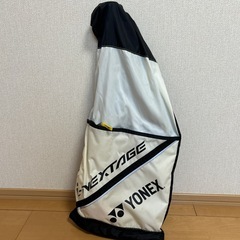 テニスラケットの画像