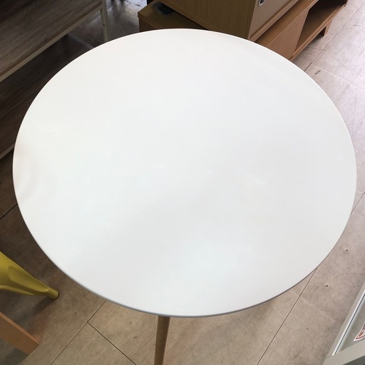丸テーブル ホワイト ナチュラル 70×70×70 カフェテーブル 一人暮らし コンパクト 小ぶり コーヒーテーブル 円形 丸型 テー