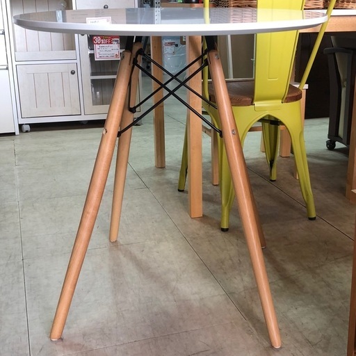 丸テーブル ホワイト ナチュラル 70×70×70 カフェテーブル 一人暮らし コンパクト 小ぶり コーヒーテーブル 円形 丸型 テー