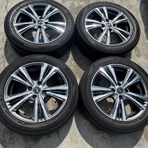 185／55 R 16インチDunlop タイヤ2021年  中古タイヤなのでヒビがありますキズが無し  - ブランド: ダンロップ  - サイズ: 185／55 R 16 - タイヤの種類: 夏タイヤ - 年2021