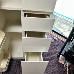 ピアノ塗りキャビネットの画像
