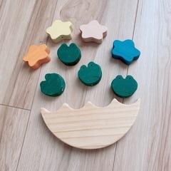 ハンドメイドパズル ウッドトイ バランスおもちゃの画像