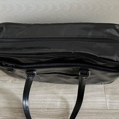 スクールバッグ　高校生　黒の画像