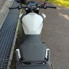 ホンダ、CB400F NC47の画像