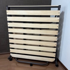 折りたたみ式　すのこベッド　シングル