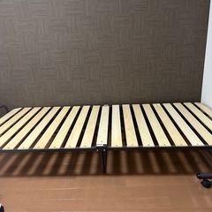 【取引決まりました】折りたたみ式　すのこベッド　シングルの画像