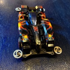 塗装済みミニ四駆　トライダガー