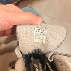 RREZERA レゼラ　トレッキングシューズ　レディース24.5センチ　防水の画像