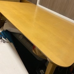 ダイニングテーブル