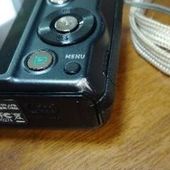 【オンライン決済可】CASIO EXILIM（EX-ZR10）黒（本体+取扱説明書+付属品）の画像