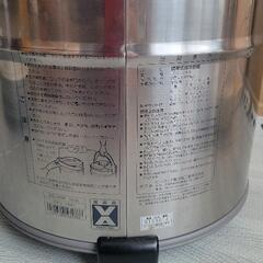 ステンレス製ウォータージャグ１２Lの画像