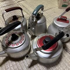 やかん、小物入れ、お茶ポットの画像