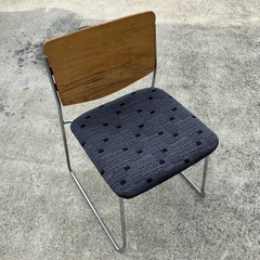 イス　椅子　チェア　家具の画像