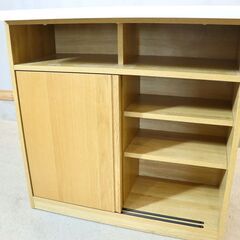 TAKANO MOKKOU(高野木工)のVINE(ヴィネ) ホワイトオーク材 キッチンカウンターです。ナチュラルモダンや北欧スタイルなどにおススメのキッチンボードはカッコいいインテリアのアクセントに♪の画像