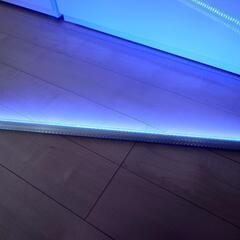 アクアリウム用？　LEDライトの画像