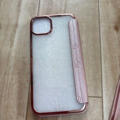 iPhone14plusカバーの画像