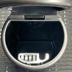 新品未使用　TOYOTA 純正灰皿の画像