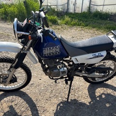 スズキジェベル125(E200)
