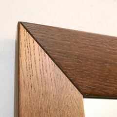 イタリアモダンファニチャーブランドCalligaris(カリガリス)社のDOUBLE(ダブル) ウォールミラー。シンプルながらも上品で高級感のあるモダンデザインの全身鏡。クラシックな空間にもピッタリ♪の画像