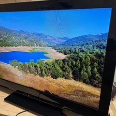 テレビ、食器棚、こたつ　3点取りに来れる方限定です