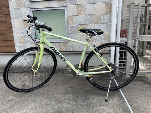 GIANT クロスバイクR3