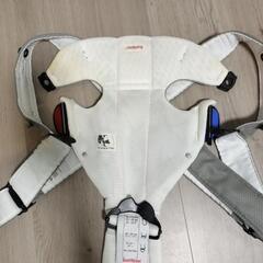 抱っこ紐 ベビービョルン　の画像