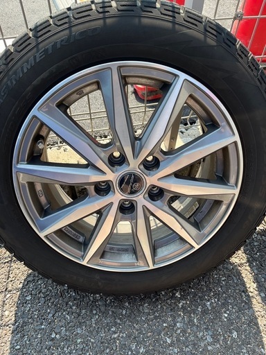 スタッドレスタイヤ 16インチ ホイールセット　205/55R16