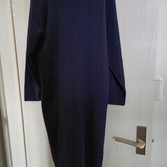 ワンピース　購入価格5,000円　濃紺　新品未使用の画像