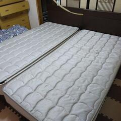 ASLEEP　Wベッドの画像