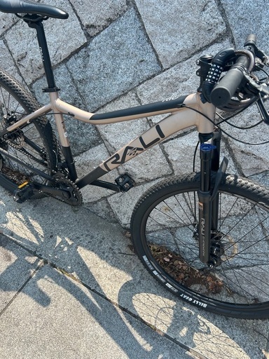 【本物保証】 マウンテンバイク MTB 値下げ】RALI 27.5 ディスクブレーキ 650b 自転車本体