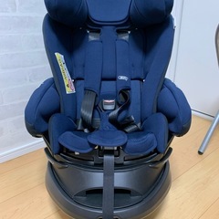 お近くならお届け可能です　aprica チャイルドシート　ディアターンプラス　ISOFIXの画像