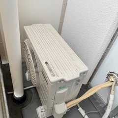 動かないエアコン（修理・部品取りに）