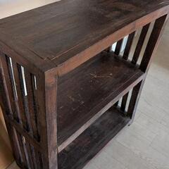 バリ風の収納棚の画像