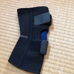 サポーター　膝用