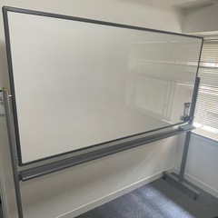 【オフィス用・特大サイズ】両面回転式ホワイトボード（キャスター付き）