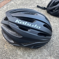 kabuto 自転車ヘルメットの画像