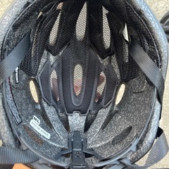kabuto 自転車ヘルメットの画像