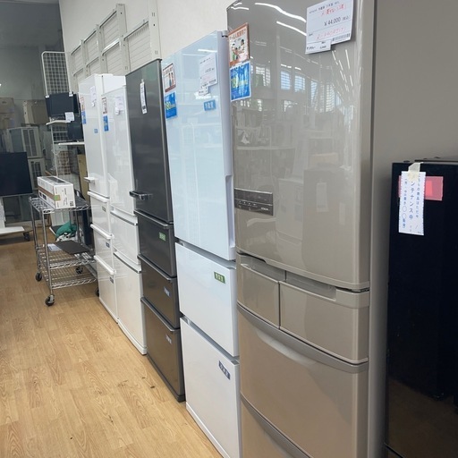 ★ジモティ割あり★   SHARP 冷蔵庫　20年製 137L　クリーニング済み SJ9453