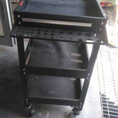 再。再。値下げ　４千８００円　工具台車　便利、アストロプロダクツ...
