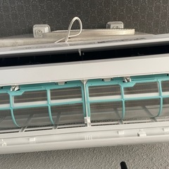 超美品東芝ルームエアコン2022年製6畳向けの画像