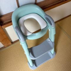 キッズ、ベビー　補助便座の画像
