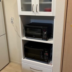 ニトリ　レンジ台　食器棚