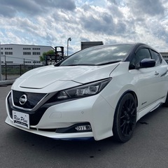 総額85万円 日産 リーフ X10万台記念車 車検2年 EV車 4万キロ台 プロパイロット エマブレ コーナーセンサー ステアリングスイッチ シートヒーター 電動パーキング ナビ フルセグ Bluetoothオーディオ ETC バックカメラの画像