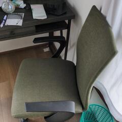 デスク　机　ワークデスク　イス　オフィスチェアー　傷つき防止マットの画像