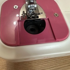 ヌエッタ　ミシンの画像